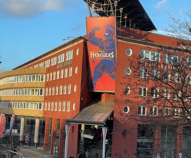 Neue Flora in Hanburg, wo das Musical Hercules performt wird