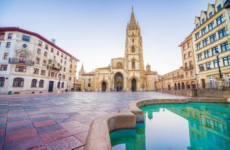 Kathedrale von Oviedo, Spanien. | © GettyImages.com/LucVi